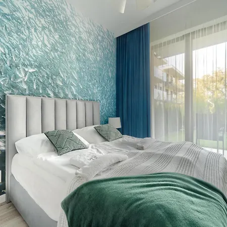 Διαμέρισμα Ground Floor With A Garden In *