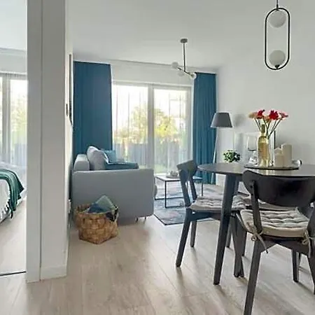 Ground Floor With A Garden In شقة *