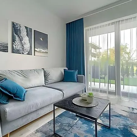 Ground Floor With A Garden In شقة
