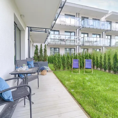 Ground Floor With A Garden In * Niechorze