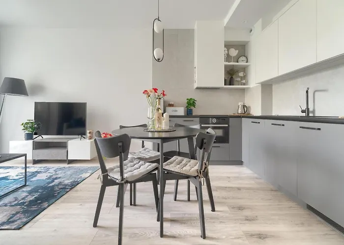 Ground Floor With A Garden In