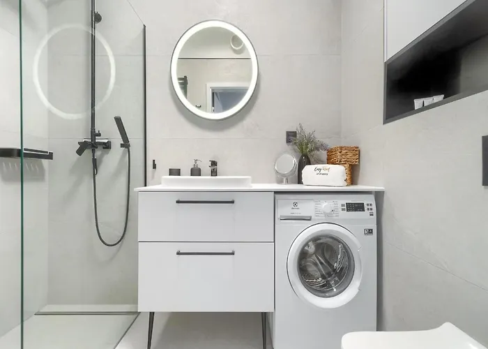 Ground Floor With A Garden In Apartamento