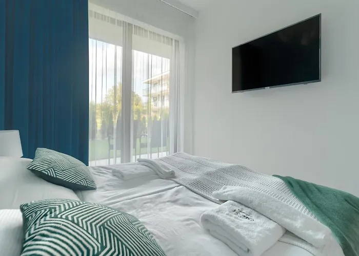 Ground Floor With A Garden In Apartamento *