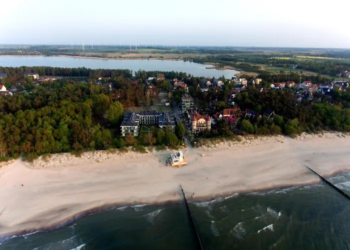 Ground Floor With A Garden In *