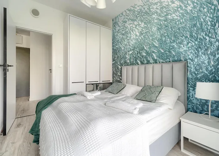 Ground Floor With A Garden In Apartamento *