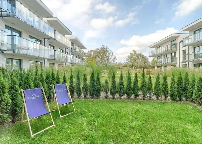 Ground Floor With A Garden In Apartamento