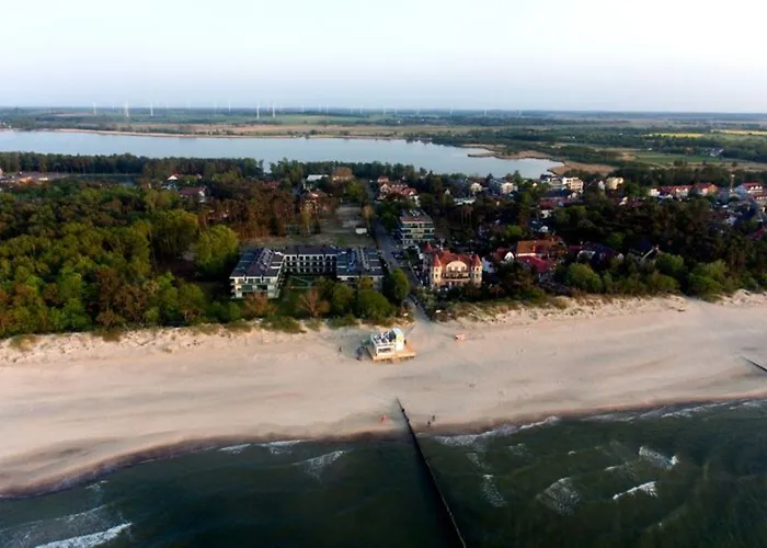 Ground Floor With A Garden In Apartamento *
